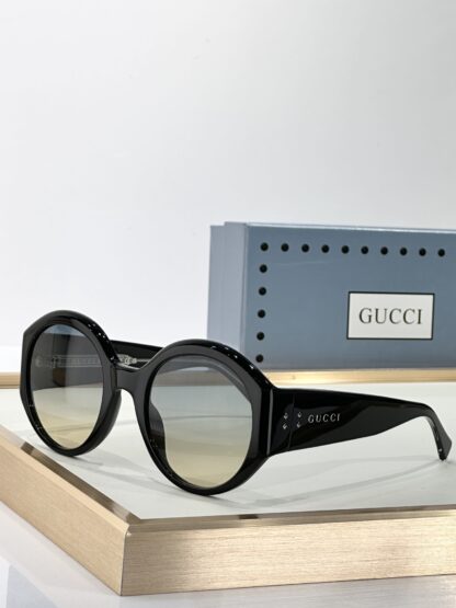 Gucci fashion sunglasses