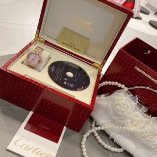 Cartier soft and comfortable luxury watch