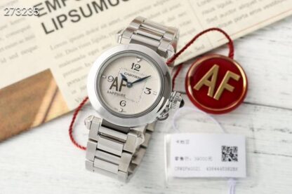 Cartier exquisite Pasha series watch