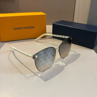 LOUIS VUITTON Fashion Sunglasses