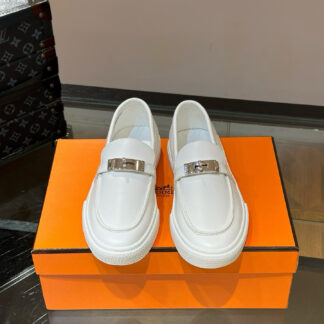 Hermès Classic Men's White Soft and Durable Loafers