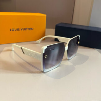 LOUIS VUITTON Fashion Sunglasses