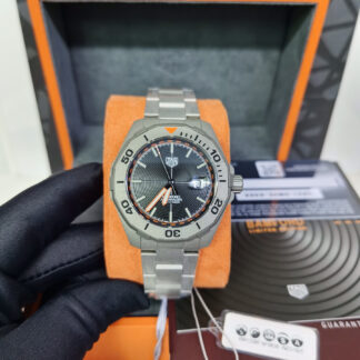 TAGHeuer Aquaracer Series Quartz Women's Watch