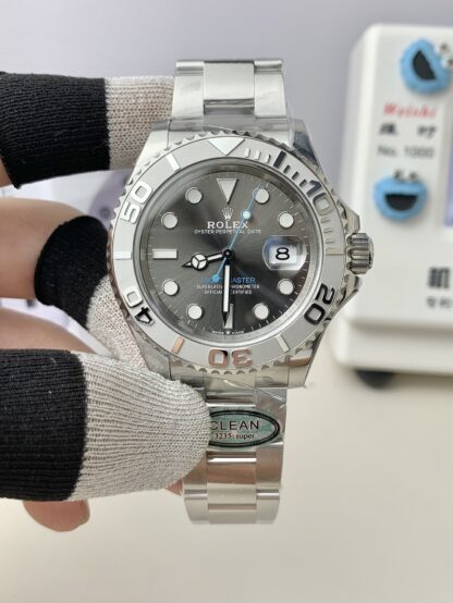 Rolex Yacht 40mm Series