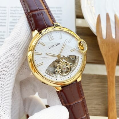 Cartier noble and elegant men's watch