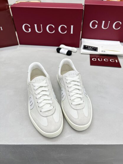 Gucci classic design German training elements catwalk model