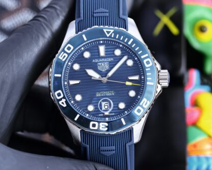 TAGHeuer Aquaracer Series Automatic Mechanical Watch