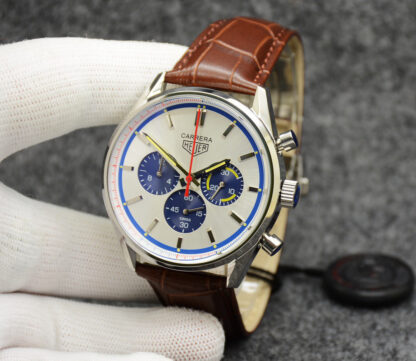 TAGHeuer handsome quartz men's watch