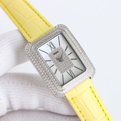 Piaget barrel-shaped series exquisite watch