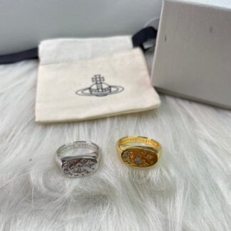Vivienne Westwood DORINA moon and star ring