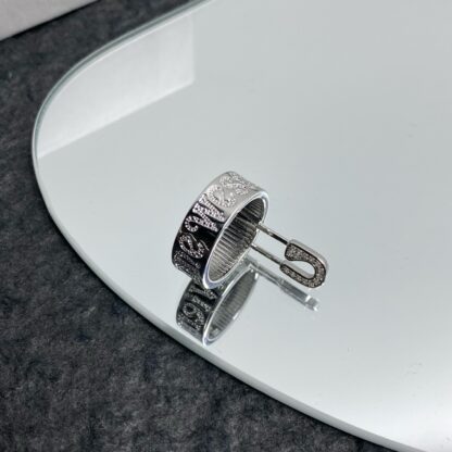 Vivienne Westwood Safety Pin Ring
