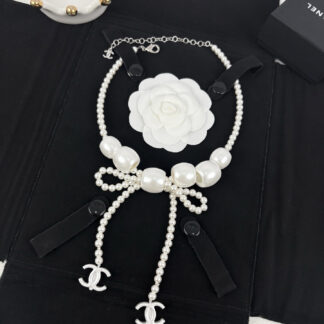 Chanel Temperamental Lady Style Pearl Long Necklace