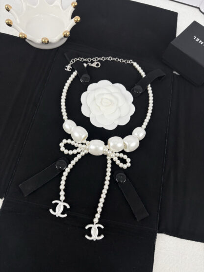 Chanel Temperamental Lady Style Pearl Long Necklace