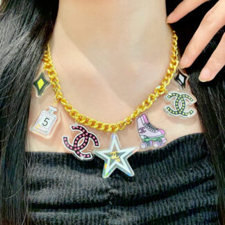 Chanel vintage trendy letter necklace