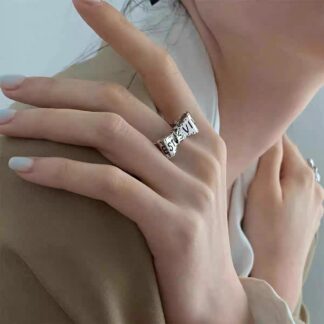 Vivienne Westwood Bow Braid Ring