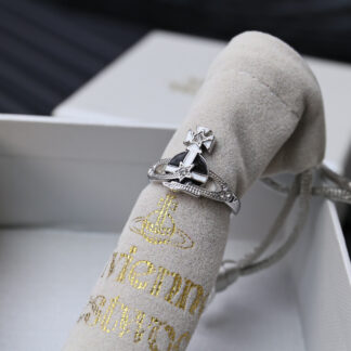 Vivienne Westwood Shooting Star Ring