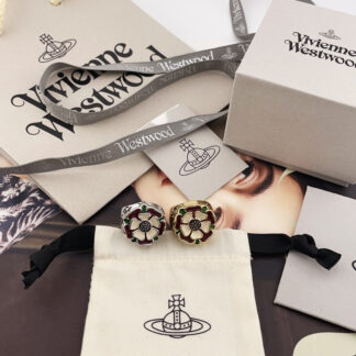 Vivienne Westwood Rose Ring
