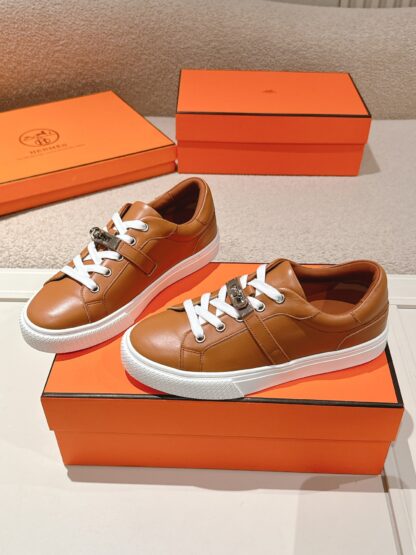 Hermes couple brown kelly shoe buckle classic flat casual shoes - Image 2