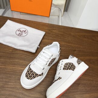 Hermes flat-soled stylish lightweight white and brown sports casual shoes