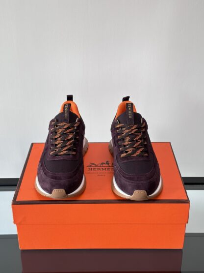 Hermès lightweight and versatile fashion dark red sneakers - Image 2
