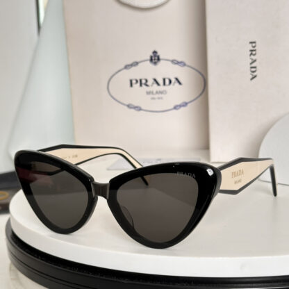 Prada fashion trend sunglasses - Image 2