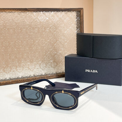 Prada fashion trend sunglasses - Image 2