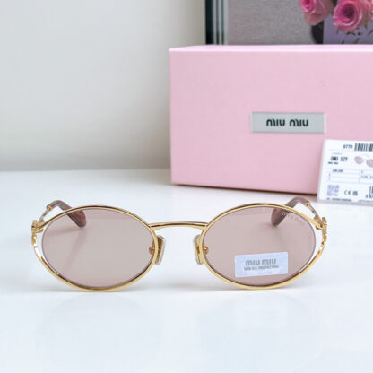 Miu Miu trendy fashion sunglasses - Image 3