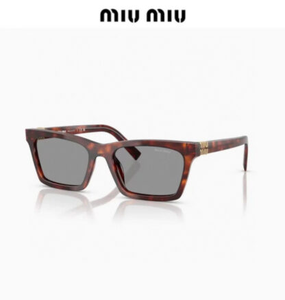 Miu Miu trendy fashion sunglasses - Image 3