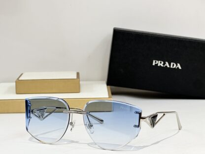 Prada fashion trend sunglasses - Image 2