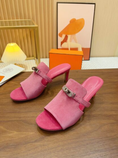 Hermès pink handmade stiletto sandals - Image 2