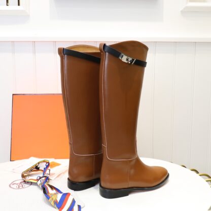 Hermès classic kelly buckle brown flat fashion mid-calf boots - Image 2
