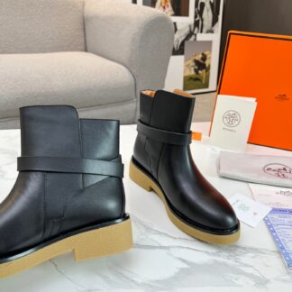 Hermès classic black silver buckle knight boots