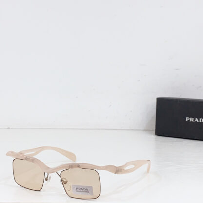 Prada fashion trend sunglasses - Image 2