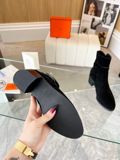 Hermès Classic Black Silver Buckle Suede Biker Boots - Image 2