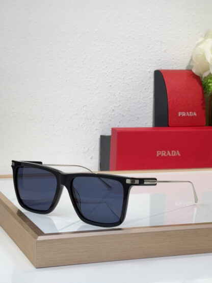 Prada fashion trend sunglasses - Image 2