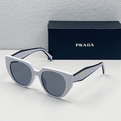 Prada fashion trend sunglasses - Image 2