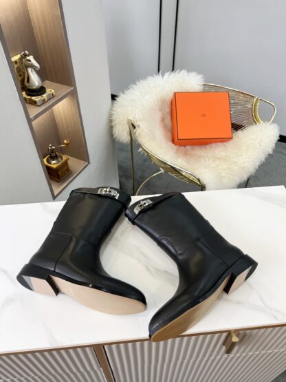 Hermès classic black silver buckle fashion ankle boots - Image 2