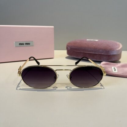 Miu Miu trendy fashion sunglasses - Image 3