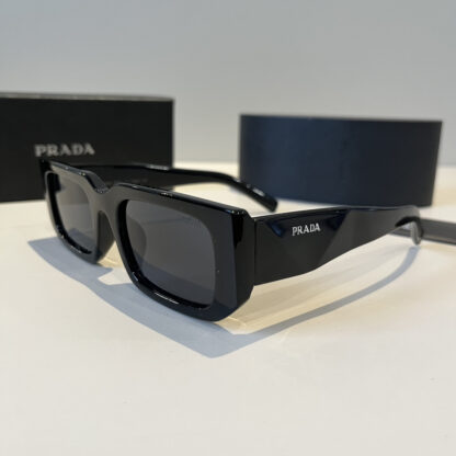 Prada fashion trend sunglasses - Image 2