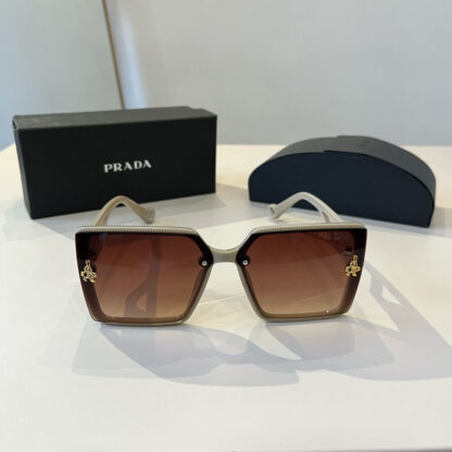 Prada fashion trend sunglasses - Image 2