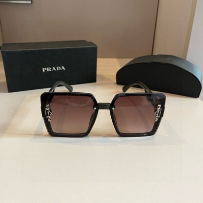 Prada fashion trend sunglasses - Image 2