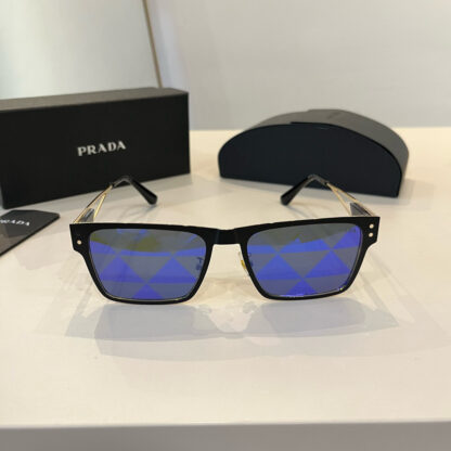Prada fashion trend sunglasses - Image 2