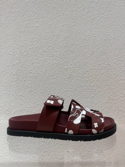 Hermès Couple Red Brown Braided Sandals