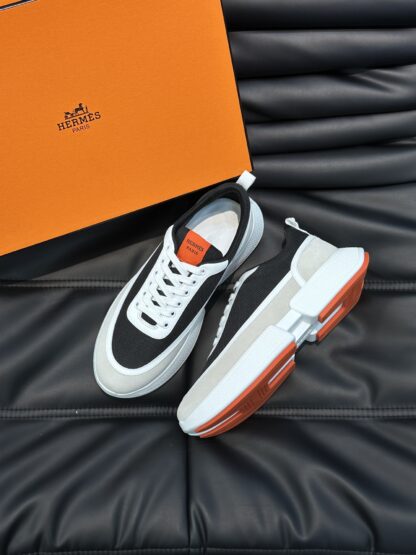 Hermès men's black and white soft and comfortable casual sports shoes - Image 2