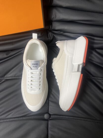 Hermès men's comfortable soft off-white casual sports shoes - Image 2