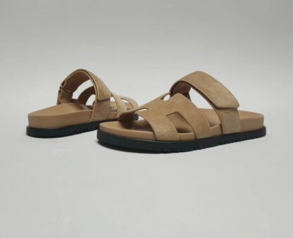 Hermès Couple's Apricot Braided Slippers - Image 2