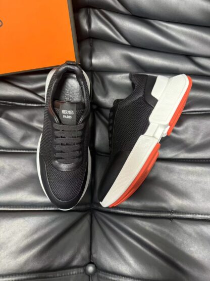 Hermes leather mesh breathable black and white high-end temperament casual shoes - Image 2