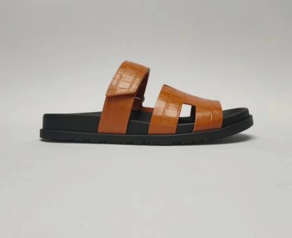 Hermès Couple's Earth-Colored Braided Slippers - Image 2