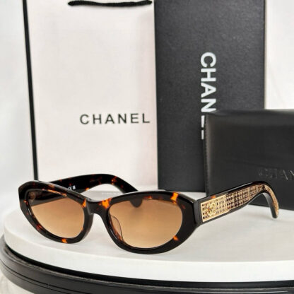 Chanel Fashion Sunglasses - Image 3