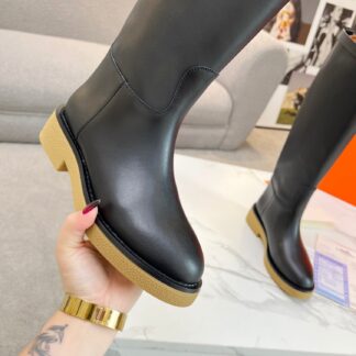 Hermès black classic kelly buckle knight boots